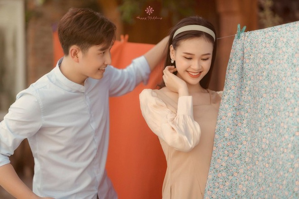 Chuyện tình của Ngạn và Hà Lan được tái hiện qua bộ ảnh đầy chất thơ - 15 Chuyện tình của Ngạn và Hà Lan được tái hiện qua bộ ảnh đầy chất thơ - 15