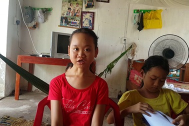 Hoàn cảnh bi đát của người bà 65 tuổi nuôi 3 đứa cháu mồ côi