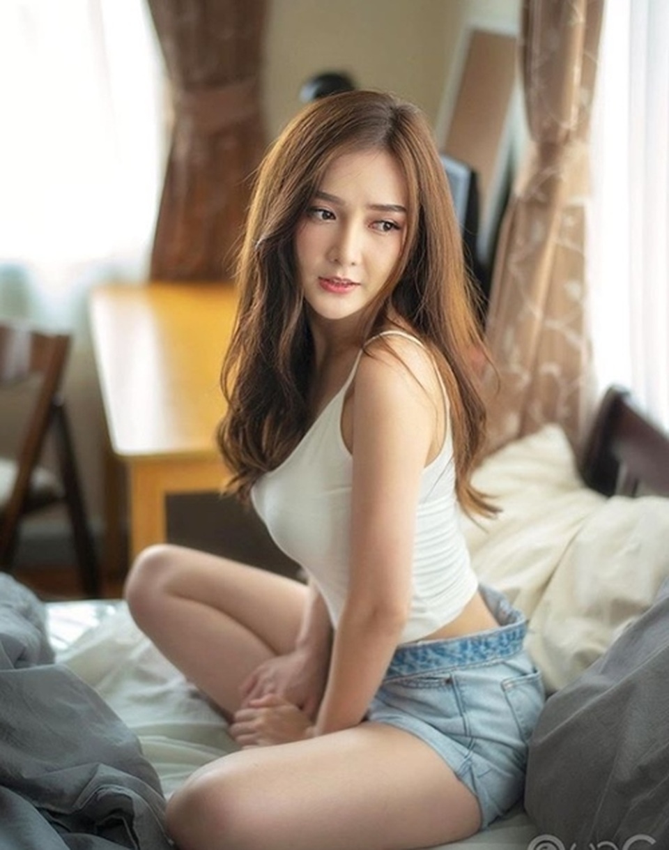 5 cách mặc croptop của con gái Thái - 3 5 cách mặc croptop của con gái Thái - 3