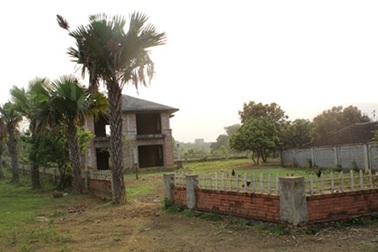 Chết khô với biệt thự nghỉ dưỡng ven đô