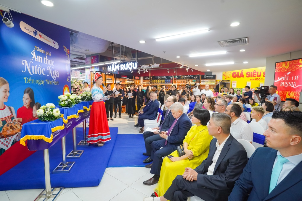 WinMart ra mắt không gian mua sắm “Russia Corner” đậm chất Nga tại Việt Nam - 2 WinMart ra mắt không gian mua sắm “Russia Corner” đậm chất Nga tại Việt Nam - 2