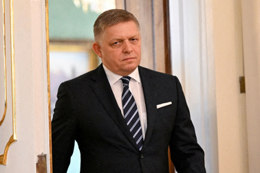 Quốc gia NATO hủy gói viện trợ đạn dược cho Kiev