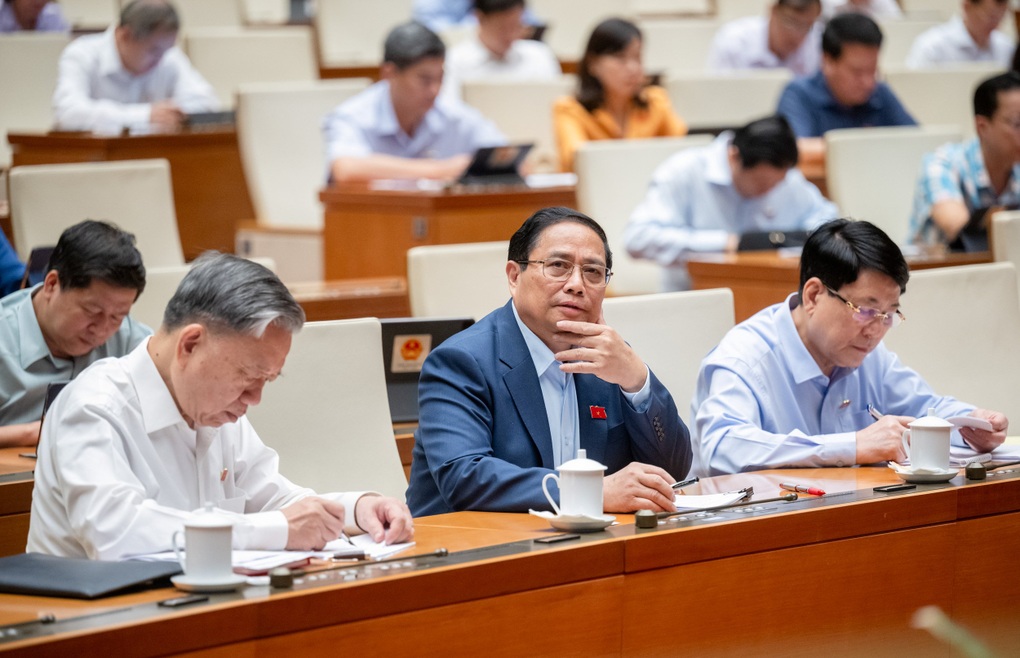 Thực hiện nghị quyết phục hồi kinh tế: Vừa làm vừa sợ sai - 2 Thực hiện nghị quyết phục hồi kinh tế: Vừa làm vừa sợ sai - 2