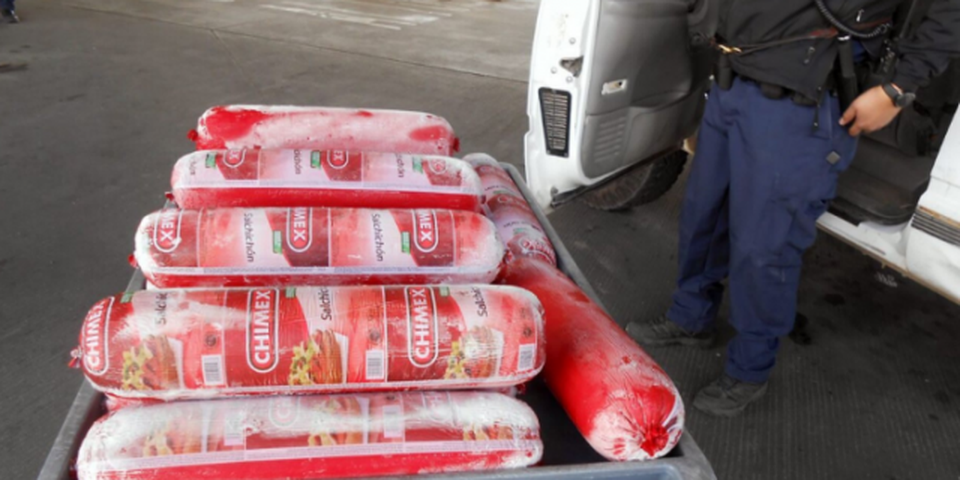 Những vật dụng điên rồ nhất hải quan từng thu giữ từ người nhập cảnh - 5 Những vật dụng điên rồ nhất hải quan từng thu giữ từ người nhập cảnh - 5