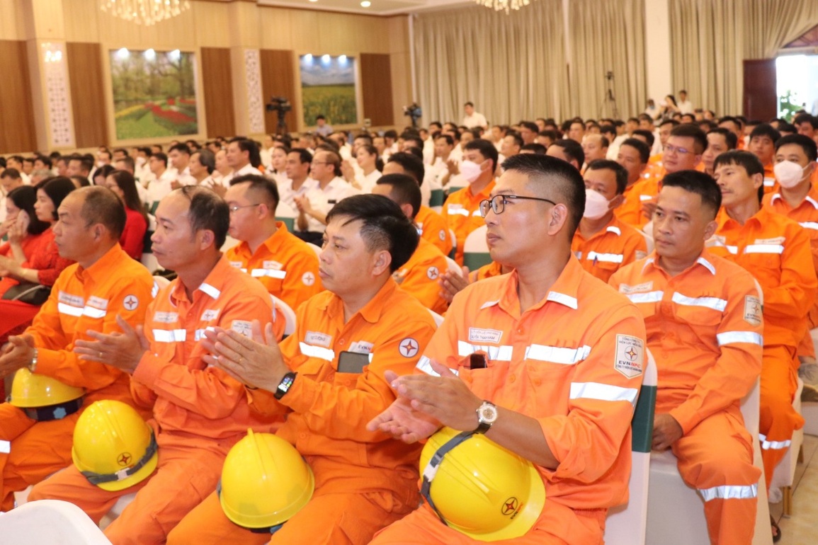 Người lao động là tài sản quý giá nhất - 1 Người lao động là tài sản quý giá nhất - 1