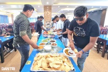 Món ăn thuần chay phục vụ đoàn khách của tỷ phú Ấn Độ có gì đặc biệt?