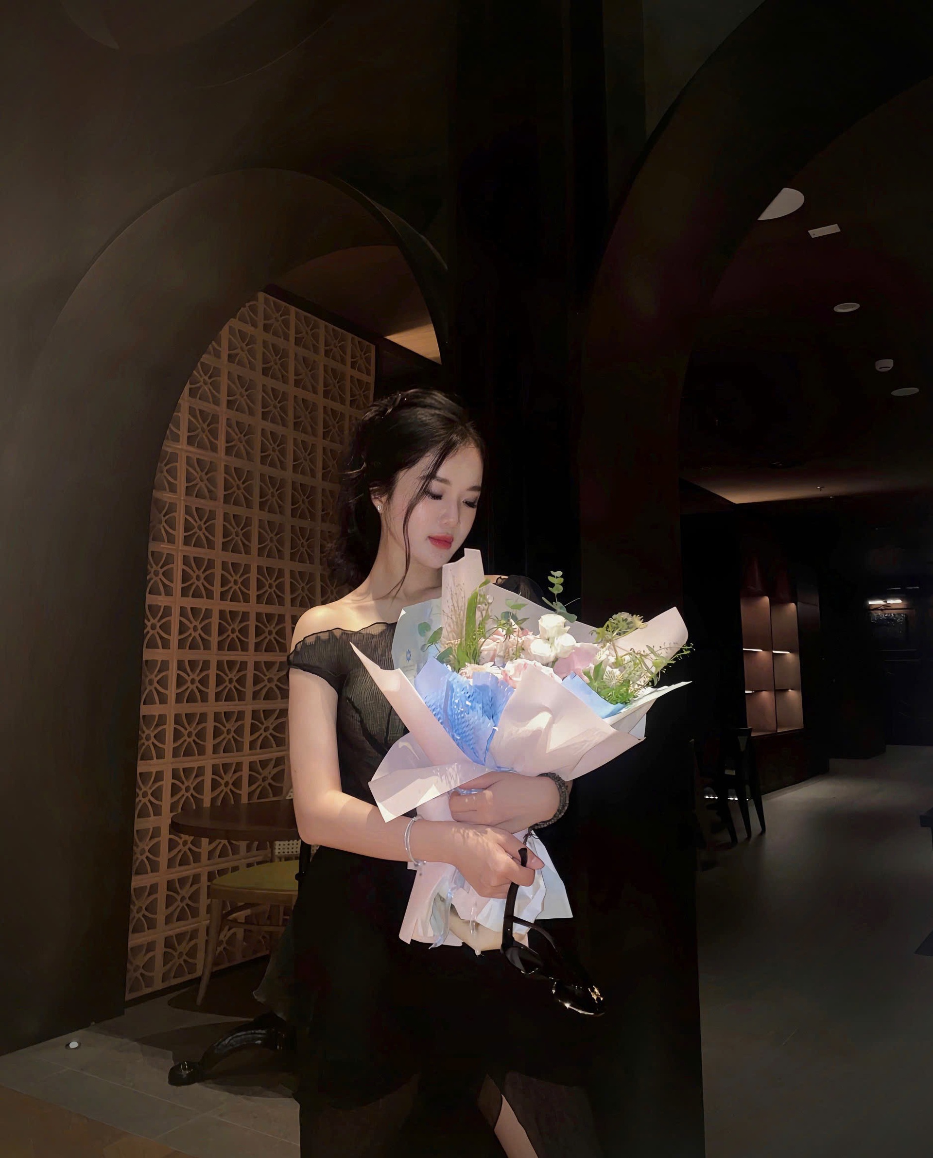 Nhan sắc xinh đẹp của nữ Trung úy tham gia diễu binh sáng 30/4 - 12