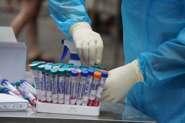 Cô gái Hà Nội được phát hiện dương tính với SARS-CoV-2 khi bay đến Nhật