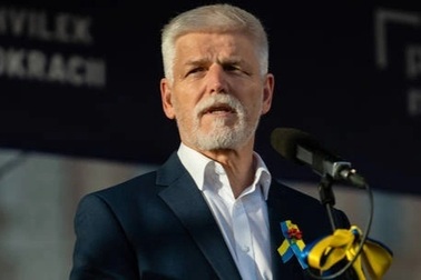 Séc: Ukraine có thể gia nhập NATO khi chưa giành lại hết lãnh thổ