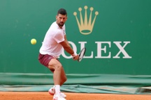 Djokovic lo lắng về sức khỏe trước thềm Monte Carlo