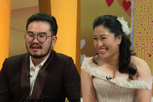 Nam PT yêu mẹ đơn thân hơn 15 tuổi, chưa cưới đã đưa chị tiền nuôi con