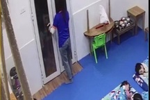 Cô giáo phạt nhốt trẻ 3 tuổi ngoài trời rét: Cơ sở mầm non bị đình chỉ