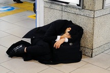 Những nhân sự tự vắt kiệt sức: Đừng để gần chết mới nghĩ cho bản thân!