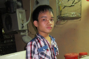 Gặp cậu học trò cao 1m thi đỗ 2 trường đại học