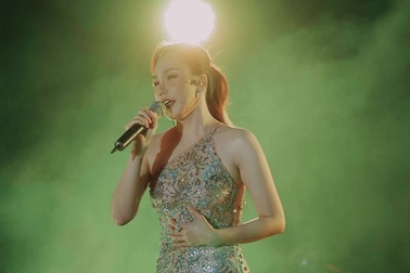 Hồ Quỳnh Hương: "Hương vẫn chờ người ấy xuất hiện"