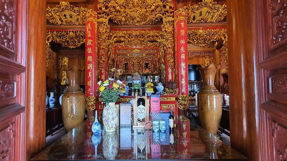 Ngắm nhà gỗ cổ Bắc Bộ với hồ cá Koi đẹp hiếm có ở ngoại thành Hà Nội - 7 Ngắm nhà gỗ cổ Bắc Bộ với hồ cá Koi đẹp hiếm có ở ngoại thành Hà Nội - 7