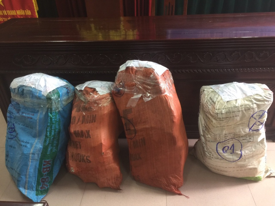 Cận cảnh vụ bắt hơn 1 tạ ma túy trong rừng sâu - 4 Cận cảnh vụ bắt hơn 1 tạ ma túy trong rừng sâu - 4