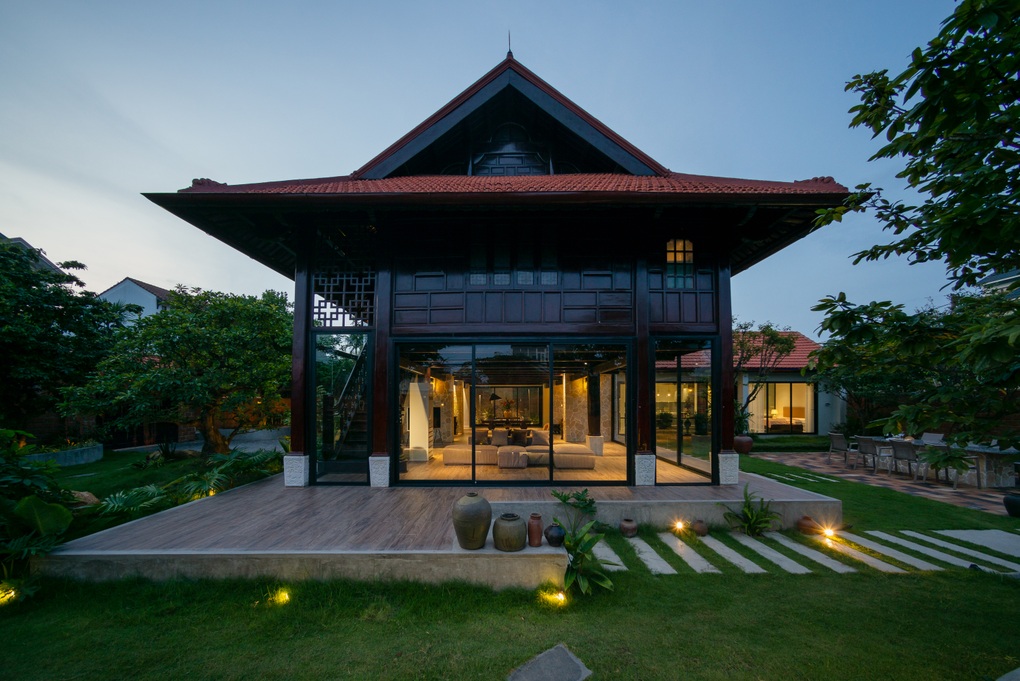 Nhà sàn cổ cải tạo đẹp như resort tại Huế, gia chủ quanh năm thích ở nhà - 3 Nhà sàn cổ cải tạo đẹp như resort tại Huế, gia chủ quanh năm thích ở nhà - 3