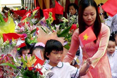 Lòng yêu trẻ là phẩm chất hàng đầu của nhà giáo