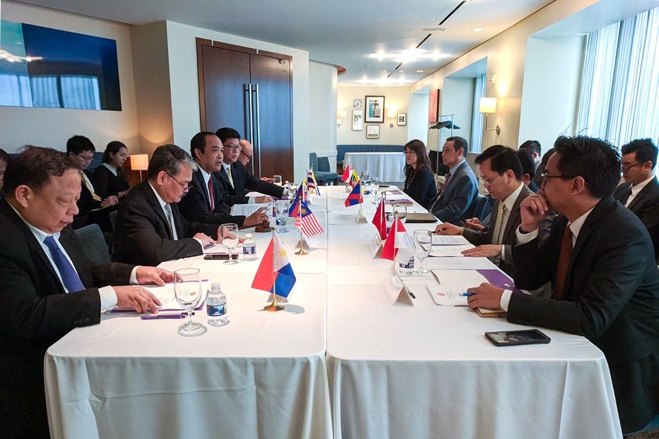 Các nước ASEAN đánh giá cao vai trò của Việt Nam trong ứng phó với Covid-19 - 2 Các nước ASEAN đánh giá cao vai trò của Việt Nam trong ứng phó với Covid-19 - 2