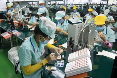 Chấp nhận nghề dễ, lương thấp không tốt với người lao động, DN, nền kinh tế