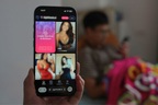 Mẹ sốc khi phát hiện con trai dùng AI tạo nội dung 18+ từ ảnh người thật