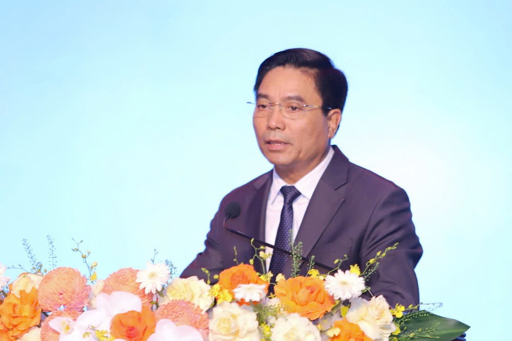 Báo Dân trí nhận Bằng khen của Chủ tịch UBND tỉnh Thanh Hóa - 1 Báo Dân trí nhận Bằng khen của Chủ tịch UBND tỉnh Thanh Hóa - 1