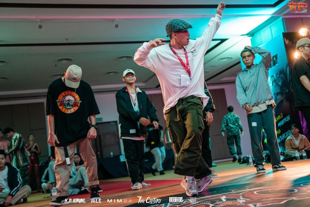 Chuyện tình đẹp như phim của cặp đôi vũ công hiphop cách nhau 10 tuổi - 2 Chuyện tình đẹp như phim của cặp đôi vũ công hiphop cách nhau 10 tuổi - 2