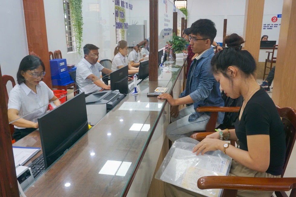 Phân cấp, phân quyền: Lựa chọn chiến lược cho quản trị quốc gia hiện đại - 3 Phân cấp, phân quyền: Lựa chọn chiến lược cho quản trị quốc gia hiện đại - 3