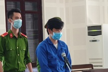 Kẻ hiếp dâm 2 con riêng của vợ hờ lĩnh 28 năm tù