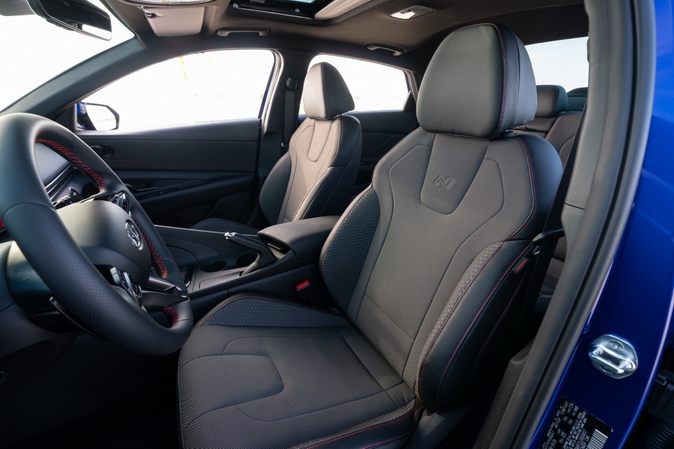 Hyundai Elantra N Line 2021 trình làng với động cơ hơn 200 mã lực - 21 Hyundai Elantra N Line 2021 trình làng với động cơ hơn 200 mã lực - 21