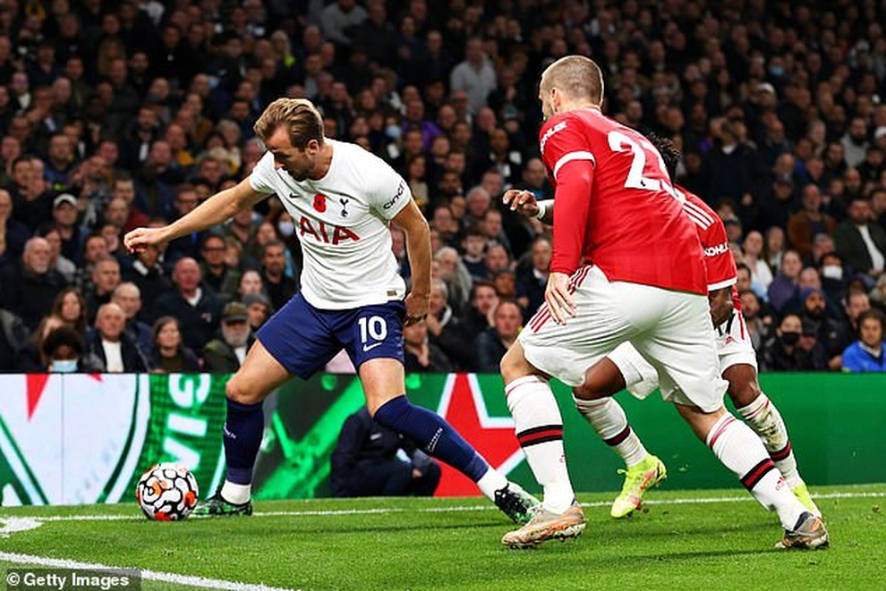 Thống kê tệ hại của Tottenham ở trận thua đậm Man Utd - 1 Thống kê tệ hại của Tottenham ở trận thua đậm Man Utd - 1