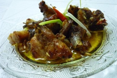 Đổi vị với gà chiên mắm