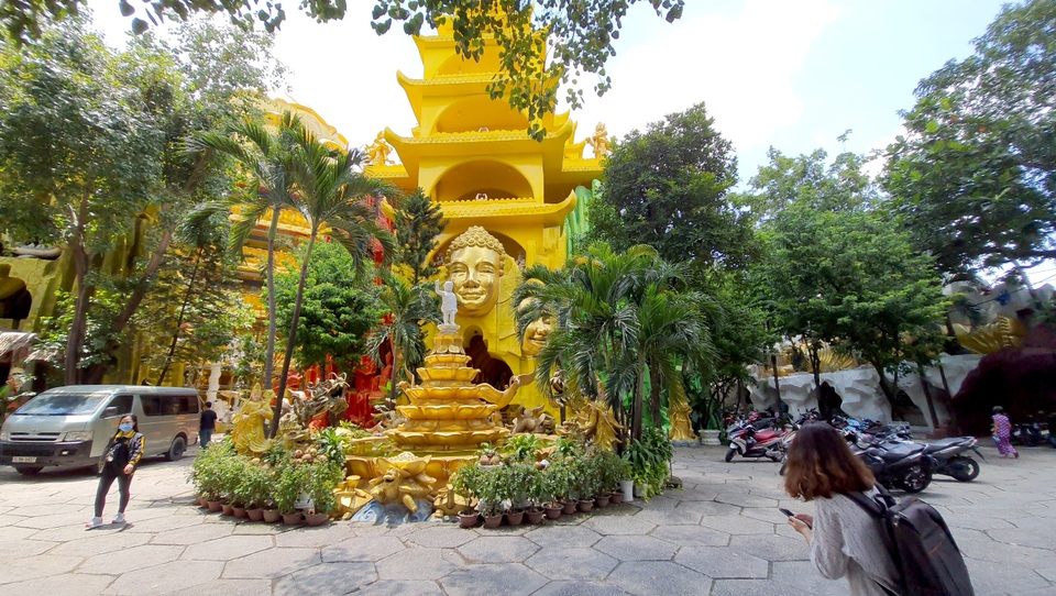 Thực hư thông tin gửi tro cốt tại chùa Kỳ Quang 2 giá 13 cây vàng - 4 Thực hư thông tin gửi tro cốt tại chùa Kỳ Quang 2 giá 13 cây vàng - 4