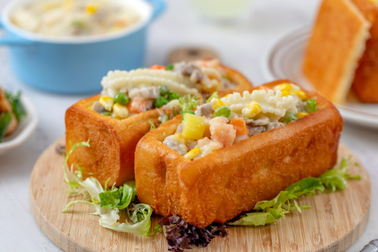 Loại bánh có tên rùng rợn, hút khách nhờ sử dụng nguyên liệu để qua đêm