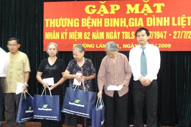 Quy định cấp bù học phí cho đối tượng là con thương binh?