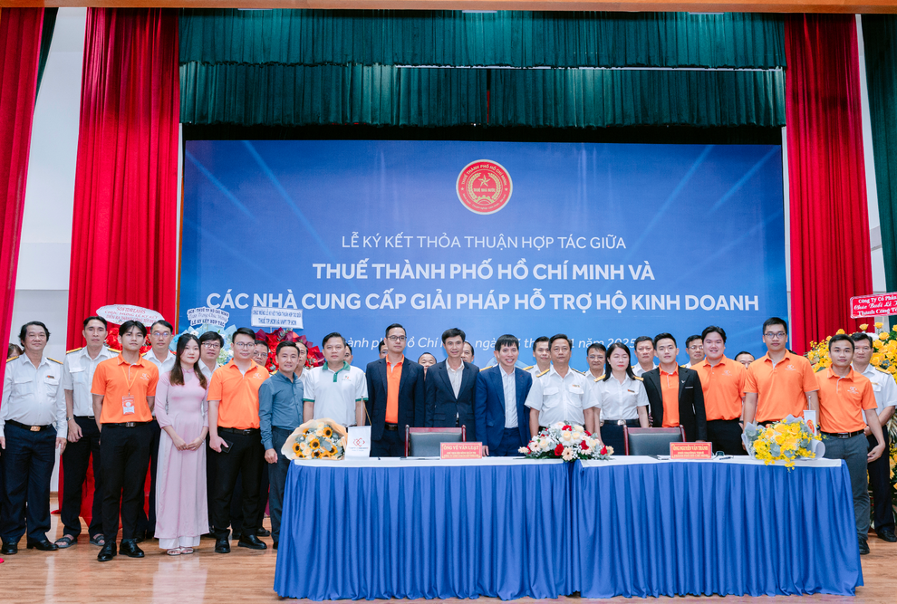 Softdreams và Thuế TPHCM hỗ trợ hơn 200.000 hộ kinh doanh kê khai nhanh chóng - 3 Softdreams và Thuế TPHCM hỗ trợ hơn 200.000 hộ kinh doanh kê khai nhanh chóng - 3