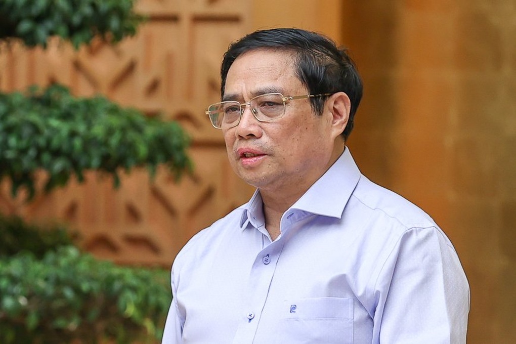 Thủ tướng yêu cầu Bộ Công an có giải pháp cho hộ chiếu mẫu mới - 3 Thủ tướng yêu cầu Bộ Công an có giải pháp cho hộ chiếu mẫu mới - 3