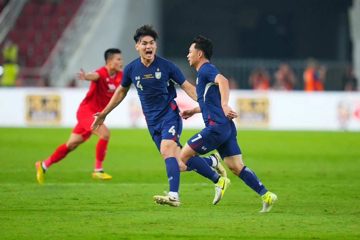 King’s Cup xuống vị thế, bóng đá Thái Lan giảm giá vé cho khán giả - 1