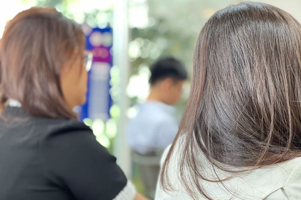 Con gái lớp 4 căm ghét người bố ưu tú xuất sắc, mẹ kêu cứu bất lực - 1 Con gái lớp 4 căm ghét người bố ưu tú xuất sắc, mẹ kêu cứu bất lực - 1