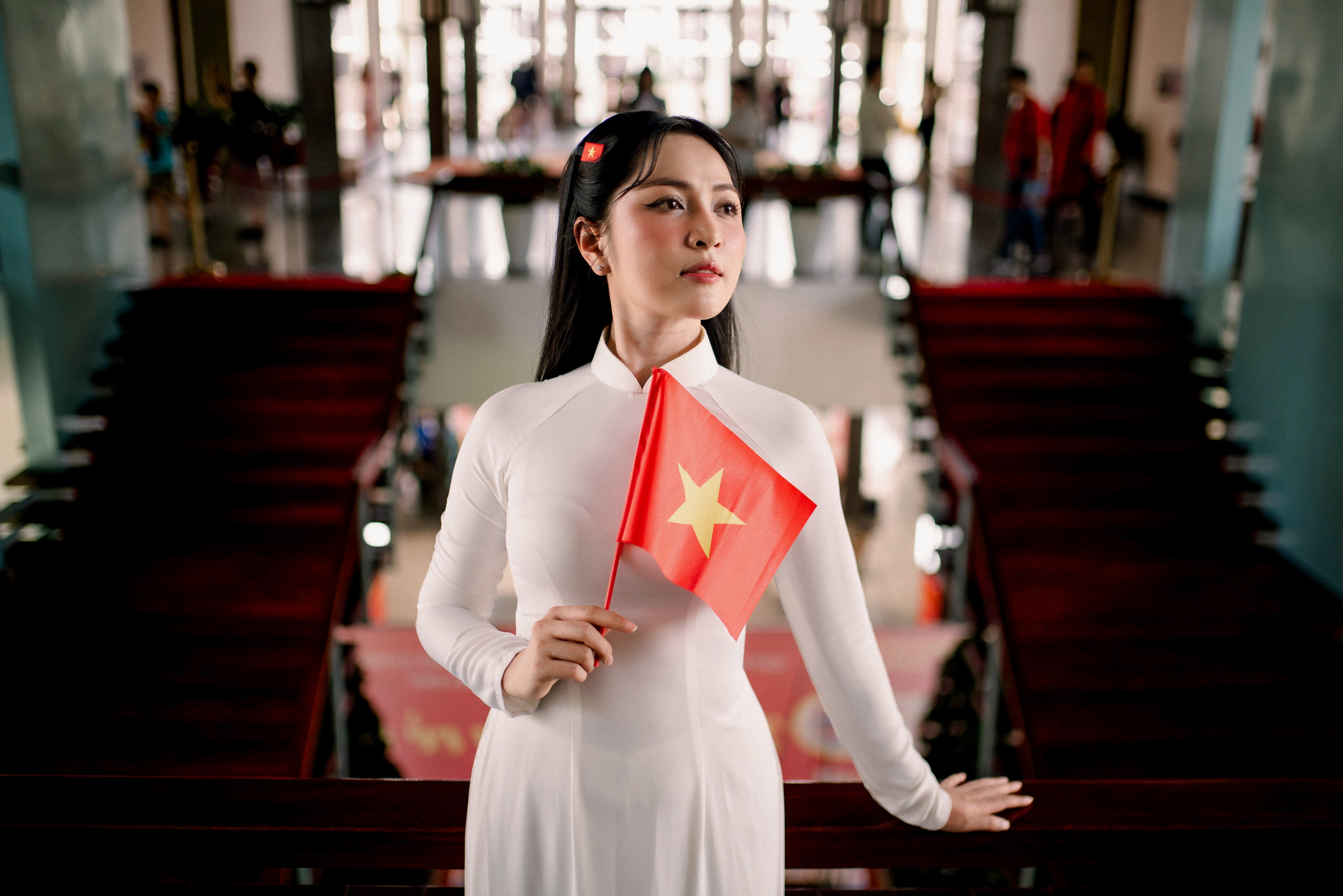 Quá khứ Duyên Quỳnh trước hit tỷ view, mối quan hệ với Nguyễn Văn Chung - 1 Quá khứ Duyên Quỳnh trước hit tỷ view, mối quan hệ với Nguyễn Văn Chung - 1