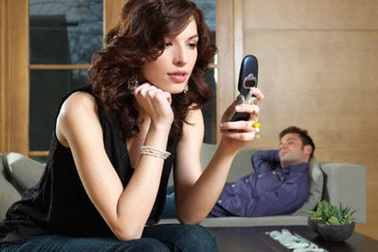 Ông chồng “đa nhân cách”