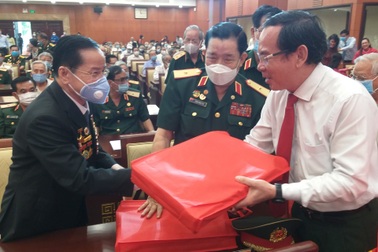 Bí thư Nguyễn Văn Nên cảm ơn những trí thức lựa chọn phụng sự tổ quốc