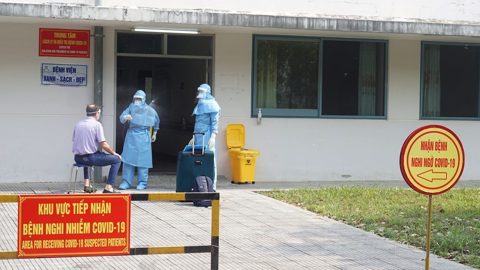 Cho ra viện bệnh nhân mắc Covid-19 thứ 2 tại Thừa Thiên Huế - 1