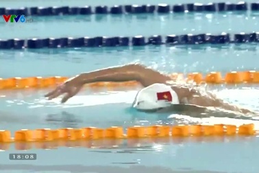 Nguyễn Huy Hoàng giành HCV bơi 1500m tự do nam