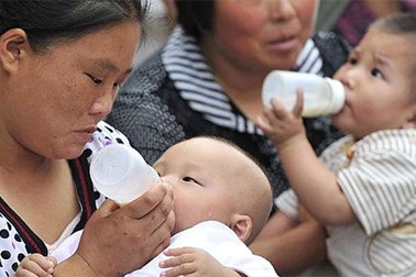 Trung Quốc: Phát hiện melamine trong các sản phẩm sữa mới