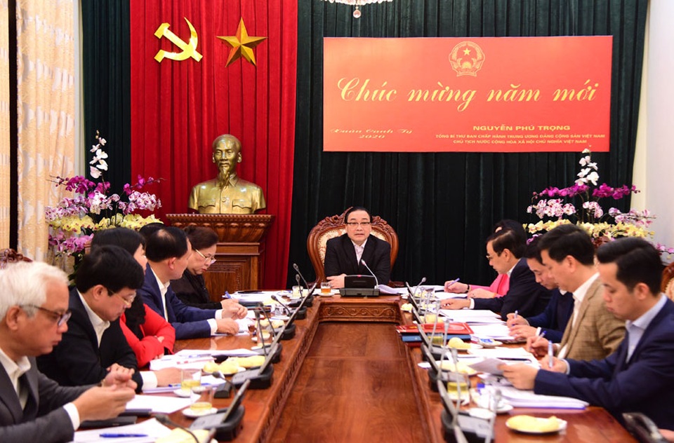 Bí thư Hà Nội: Quản lý chặt khách từ vùng dịch virus Corona - 1 Bí thư Hà Nội: Quản lý chặt khách từ vùng dịch virus Corona - 1
