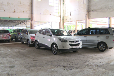 TPHCM: Dịch vụ cho thuê xe du lịch “cháy hàng” dịp lễ 2/9