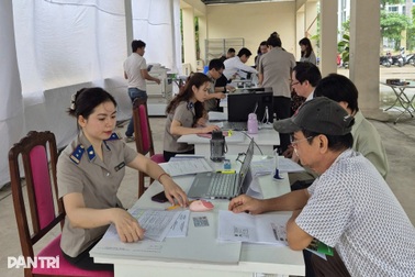 Kỳ 2: “Vượt rào” thần tốc trả tiền cho hàng chục nghìn người tại đại án FLC