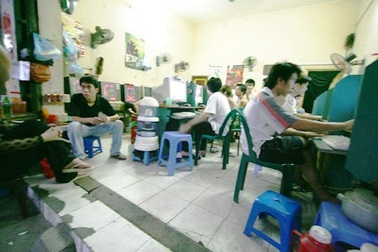 Từ quán net đến lầu xanh